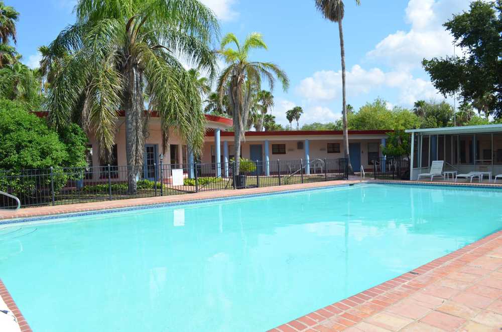 Posada del Sol, Harlingen, Texas - Photo 3