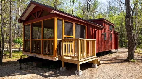 Ranger's Retreat Cabin — image 1 of 7