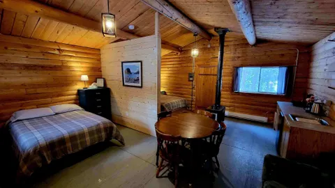 2 Goldrush Rustic Log Cabin — image 8 of 8