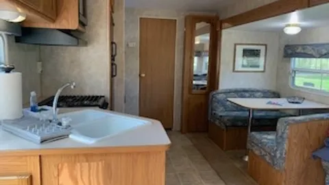 Rental Camper — image 2 of 8