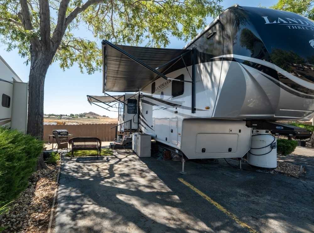 Shamrock RV Park, Reno, Nevada - Photo 2