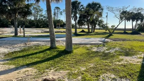 Pull-Through Gulf View RV Site — image 2 of 6