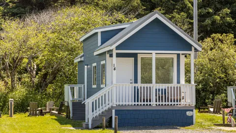 Cottage with Loft — image 1 of 10