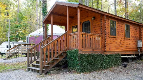 Deluxe Cabin — image 1 of 5