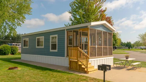 Deluxe Cottage 2 Bedrooms — image 2 of 10