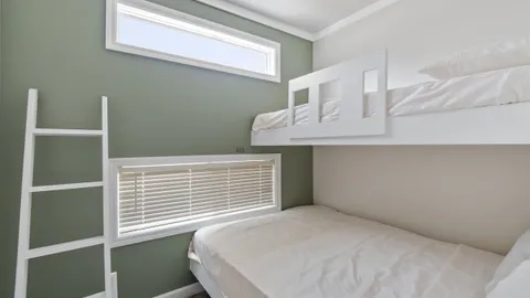 Premier Cottages - 2 Bedroom — image 2 of 14