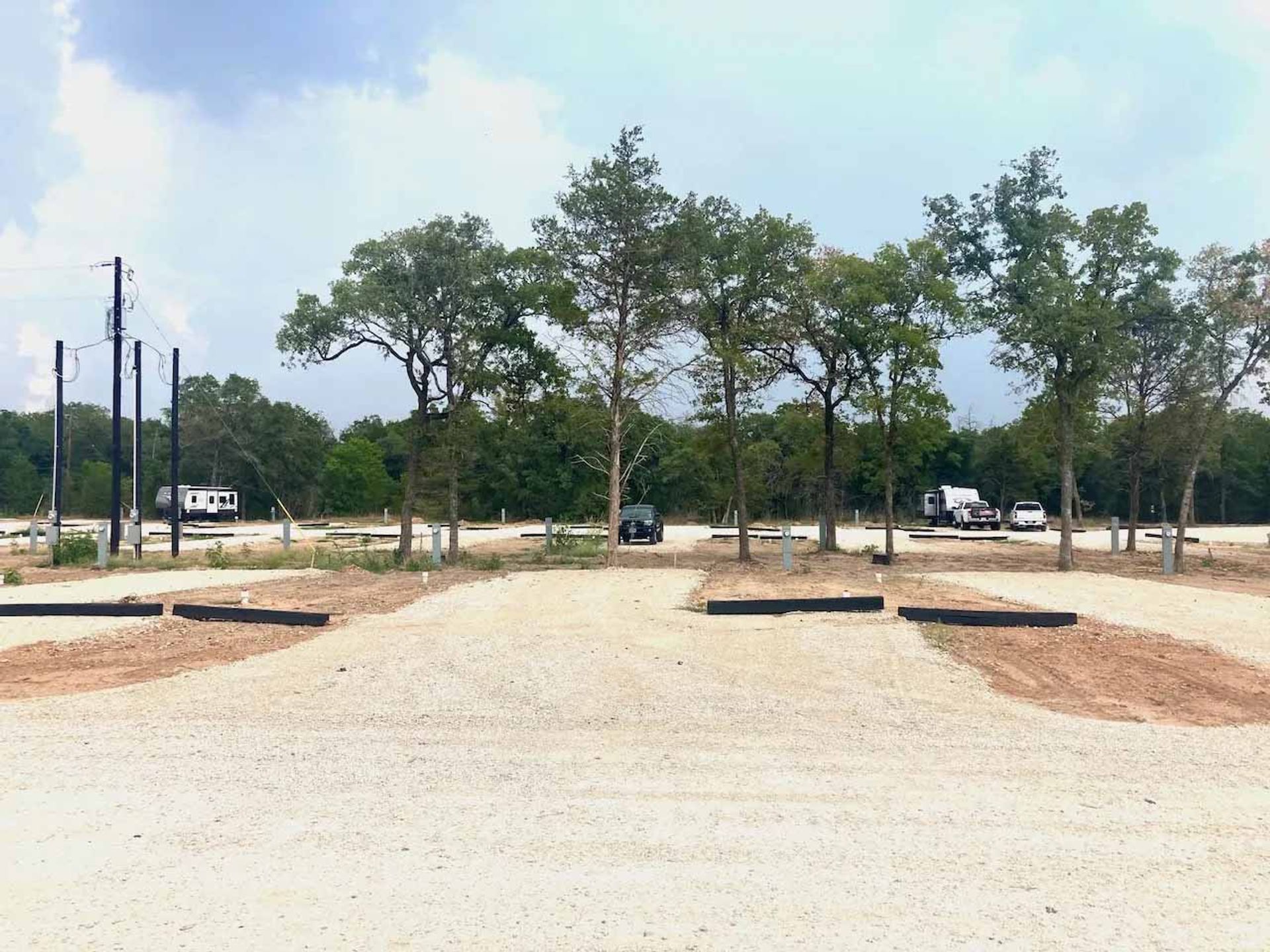 Austin Oaks RV Park - Buda