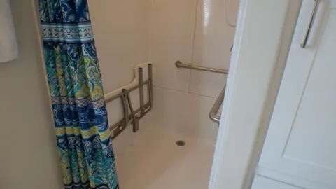 Standard Cottage 1 Bedroom — image 4 of 4
