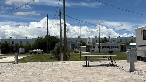 Paver Full Hookup Back-In RV Site — image 2 of 3