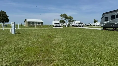 Rustic Row End Full Hookup RV Site — image 1 of 2