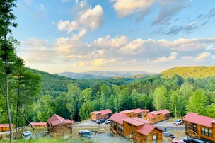 Yogi Bear's Jellystone Park™ Camp-Resort: Golden Valley – photo 4