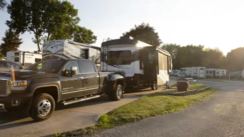 Concrete Pull-through Full Hookup RV site — image 1 of 1