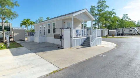 Premium Cottage 1 Bedroom — image 1 of 9