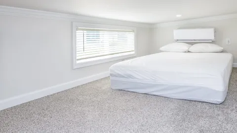 Deluxe Cottages - 2 Bedroom with Loft — image 2 of 14