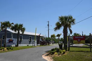 Stay N Go RV Resort – photo 2