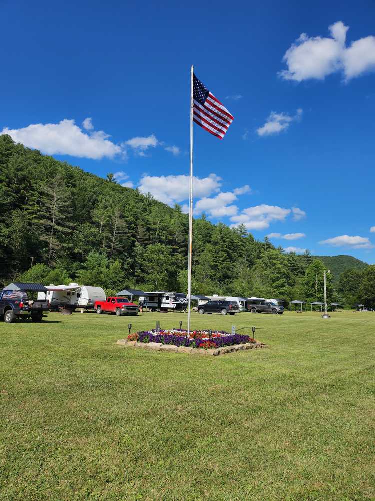 Elk Crossing 555 Campground - Photo 3