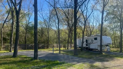 30/50 Amp Full Hookup RV Site — image 1 of 1