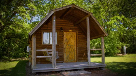 One-Room Cabin — image 1 of 12