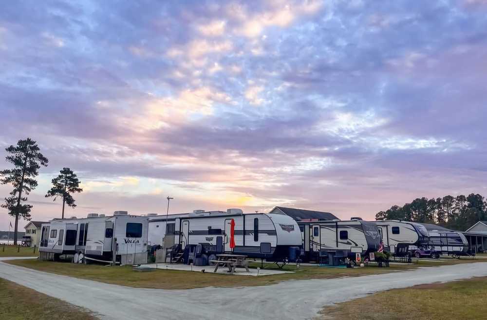 River's Edge Campground, Bayboro, North Carolina - Photo 3