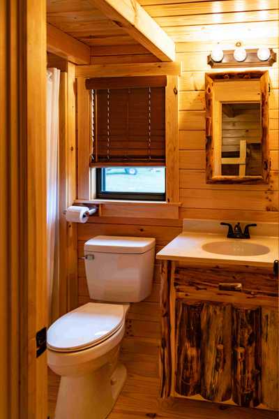 Book Your Stay - Loading...