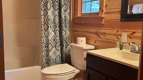 Cozy Cabin 2 (Crabtree) — image 7 of 7