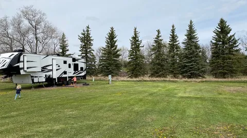 Deluxe Full Hookup RV Site — image 1 of 4