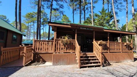 Deluxe Cabin Accessible — image 2 of 9