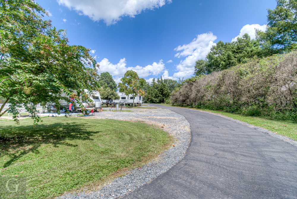 C & J RV Park - Photo 2