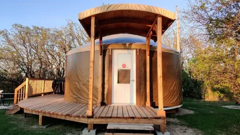 Yurt B  Tuso — image 1 of 10