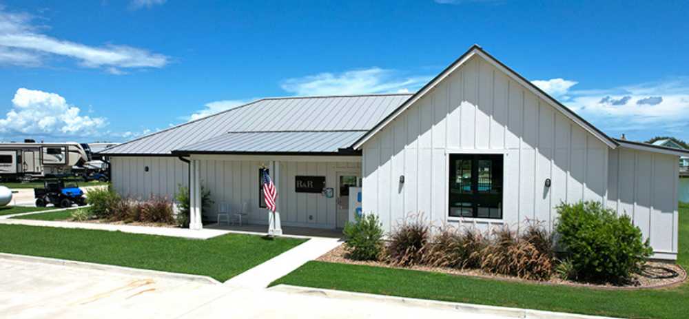 R & R RV Resort & Casitas, Port O'Connor, Texas - Photo 2