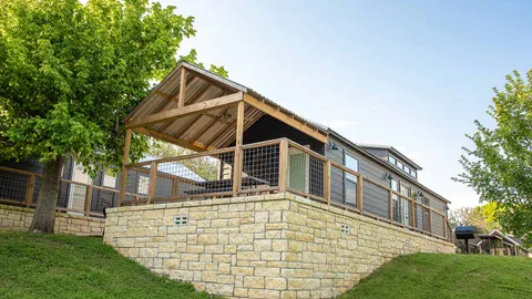 Boo Boo™ Bungalow — image 1 of 7