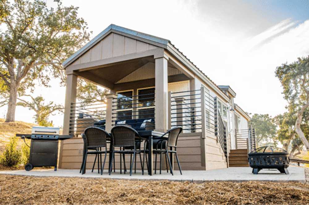 Chateau Rental 2 Bedroom with Bunk