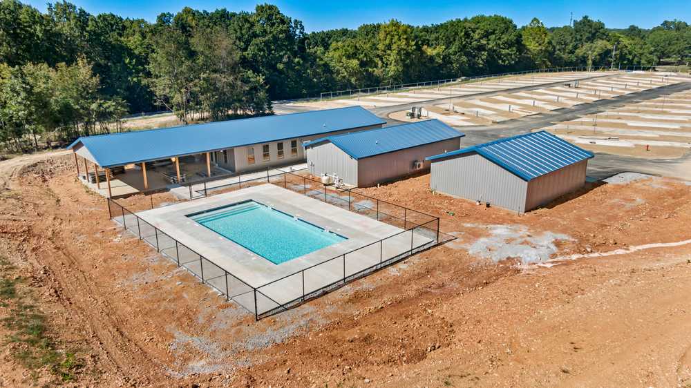 Blue Springs RV Park, Springdale, Arkansas - Photo 3