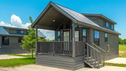 Preferred Magnolia Cabin — image 1 of 10