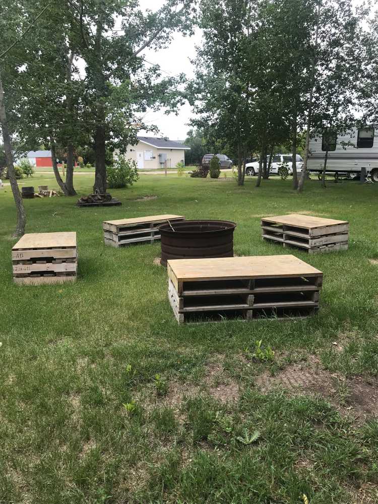 Loreburn RV Campground, Loreburn, Saskatchewan - Photo 4
