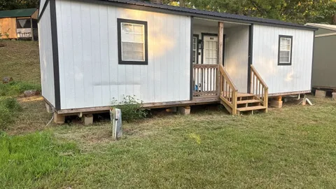 Duplex - 2 bed/2 bath — image 1 of 14