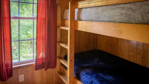 Comfort Cottage — image 2 of 12