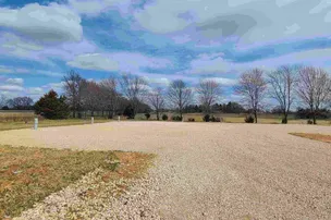 The Hook-Up RV Park – photo 2