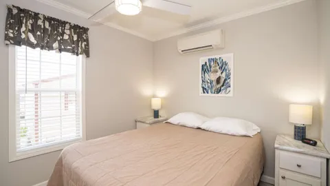 Standard Rental 1 Bedroom (PF) — image 2 of 13