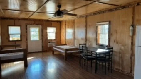 Log Cabin # 5 — image 2 of 5