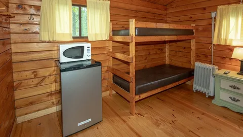 Cabin Rental (A B ) — image 2 of 6