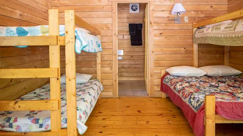 Cozy Cabin — image 2 of 10