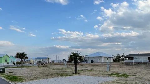 30/50 Amp Deluxe Waterfront-Harbor Lot — image 2 of 4