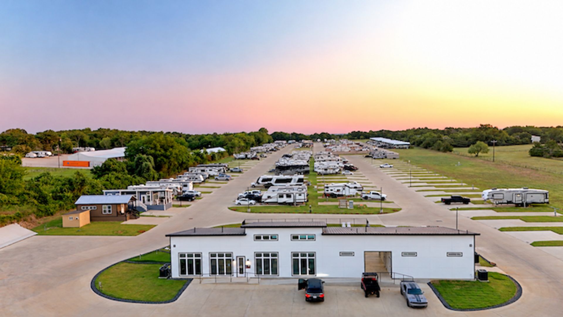 Roaming Trails RV Retreat Burleson