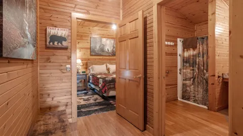 Rocky Mountain Cabin — image 2 of 11