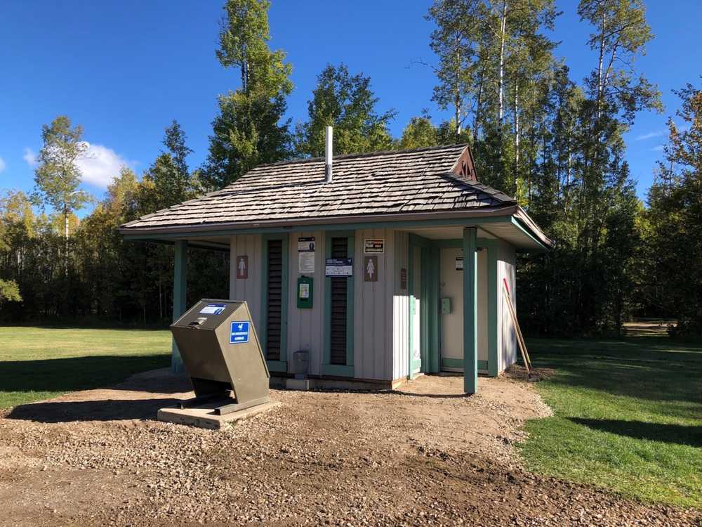 Demmitt Park - Demmitt, AB - Photo 3