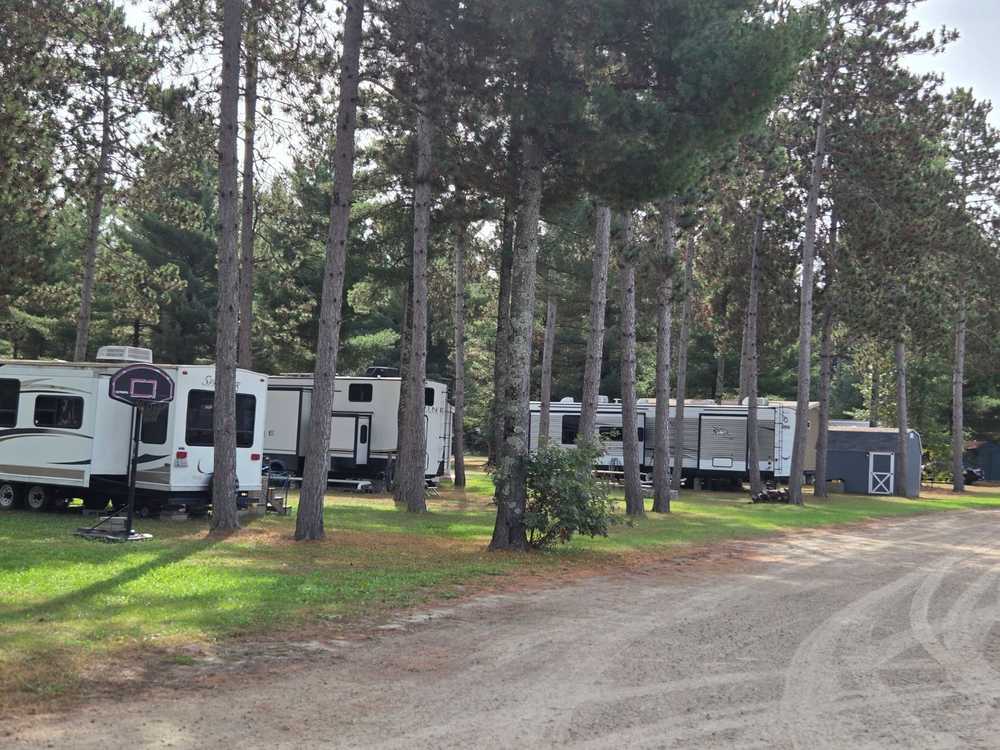 Paradise Pines Resort, Osseo, Wisconsin - Photo 4