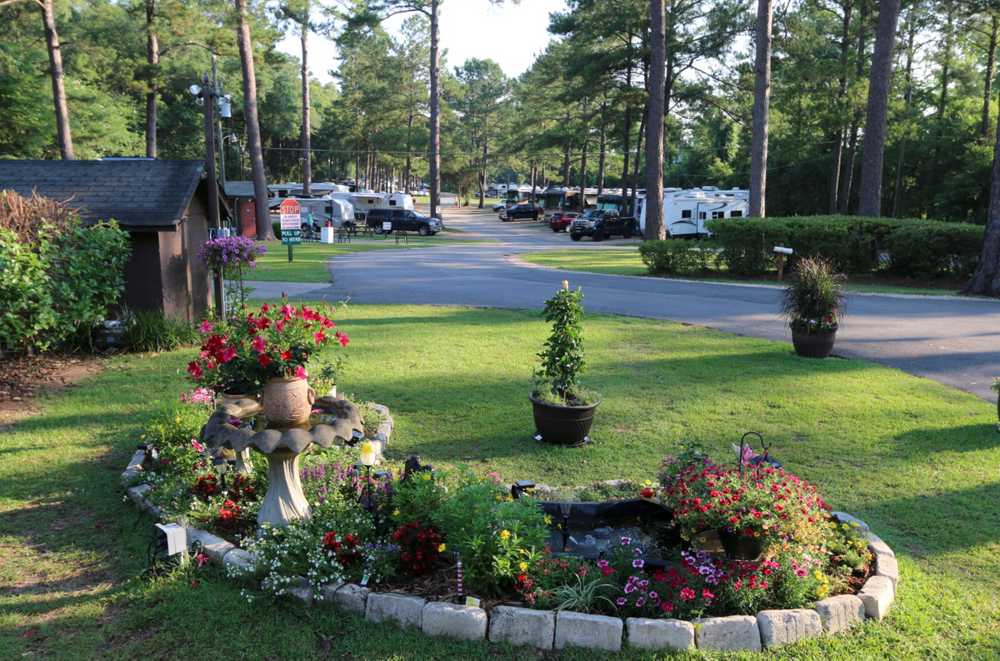 Tallahassee RV Park - Photo 2