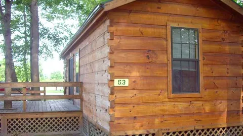 Deluxe Cabin w/Loft — image 5 of 5