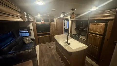 Jennings Camper — image 5 of 5